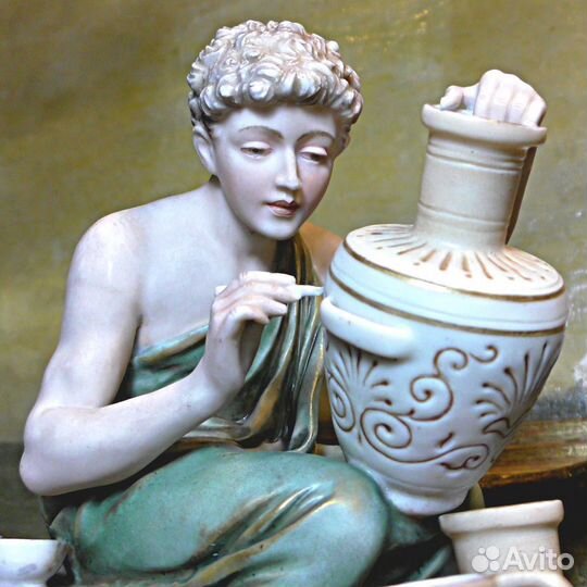 Горшечник.Royal Dux.Статуэтка.Фарфор