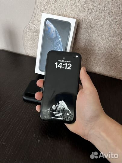 iPhone Xr, 64 ГБ