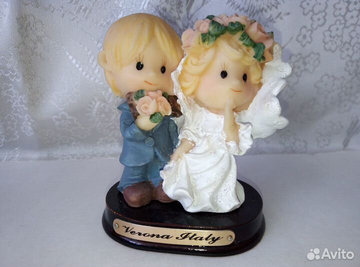 Фигурки жениха и невесты