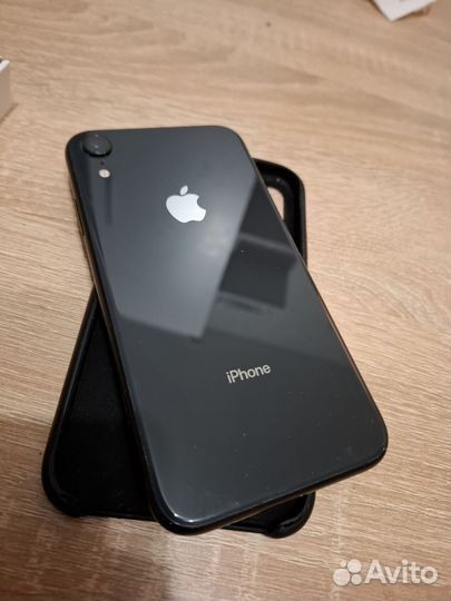 iPhone Xr, 128 ГБ