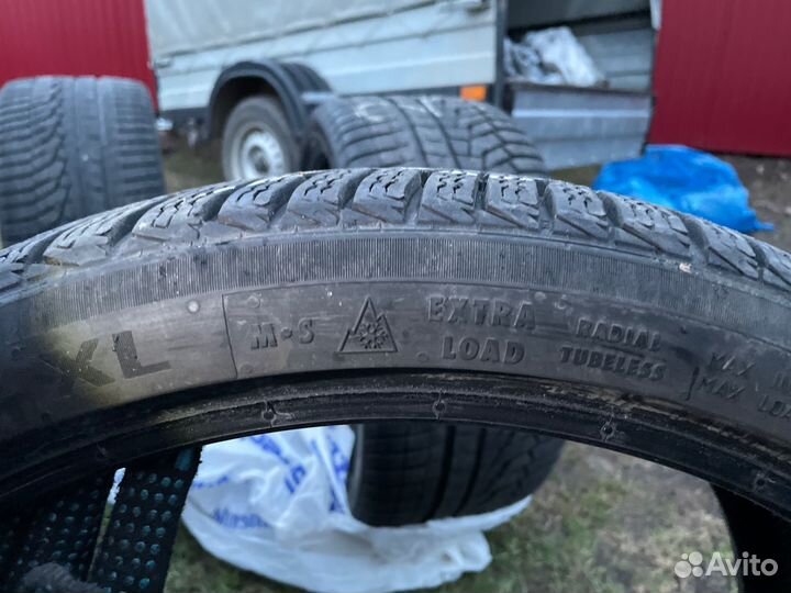 Continental ContiVikingContact 7 245/35 R20 95T