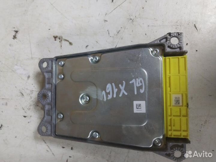 Блок управления SRS Mercedes-Benz Gl-Class X164