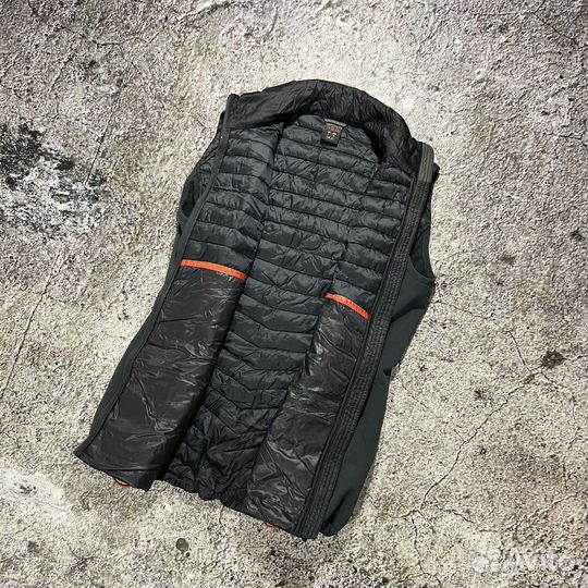 Жилетка Rab на пуху