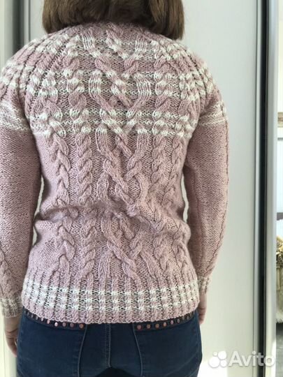 Кофта вязаная