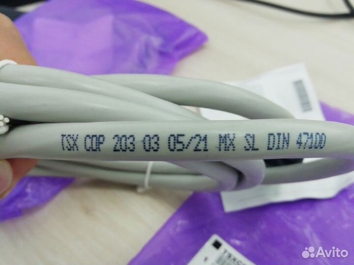 Кабель Schneider Electric TSX CDP203