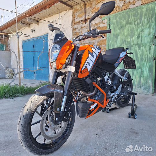 KTM duke 200 ABS