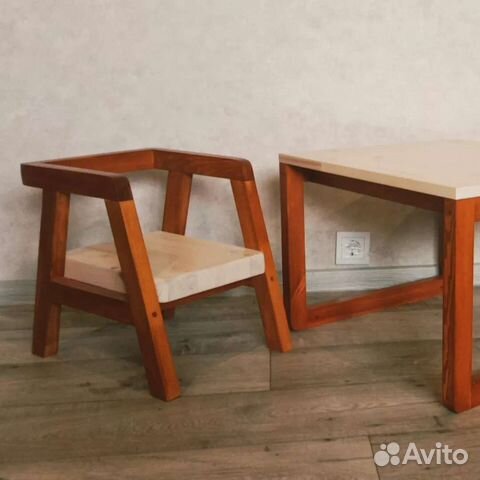 Детский стол и стул