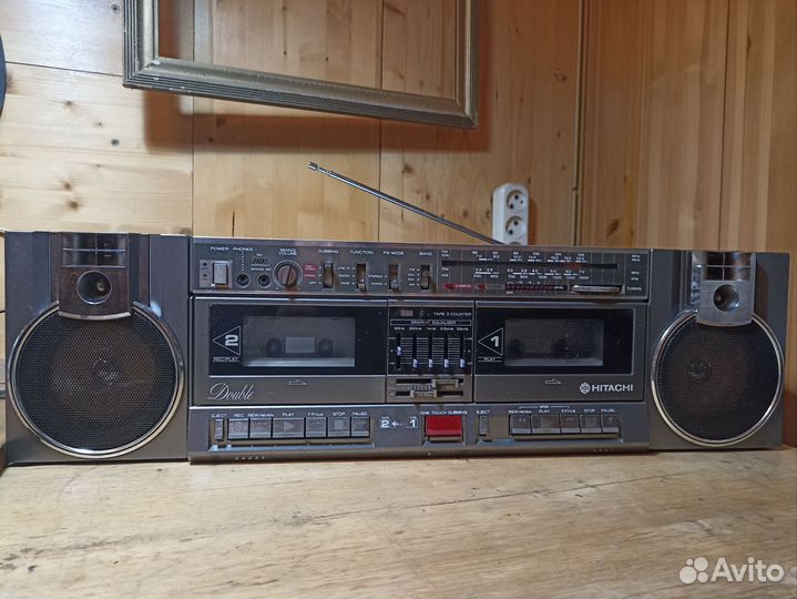 Магнитола hitachi