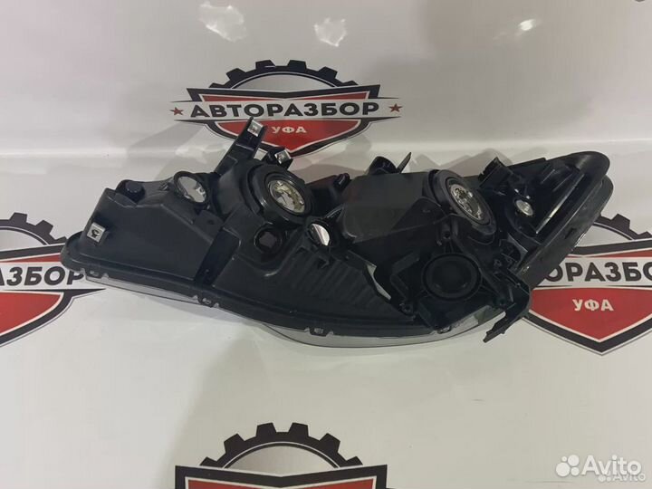 Фара Новая правая honda civic FD 4D 08-12 рестайл