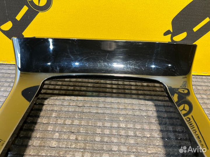 Накладка центральной консоли Mercedes Benz A200