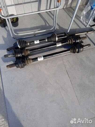 Полуось BMW x5 F15