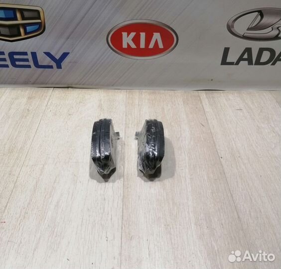 Тормозные колодки Kia RIO 3 Лев, Прав