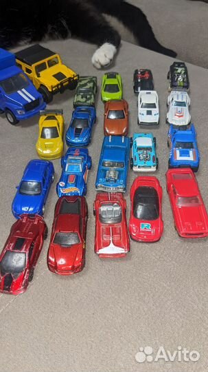 Hot wheels машинки