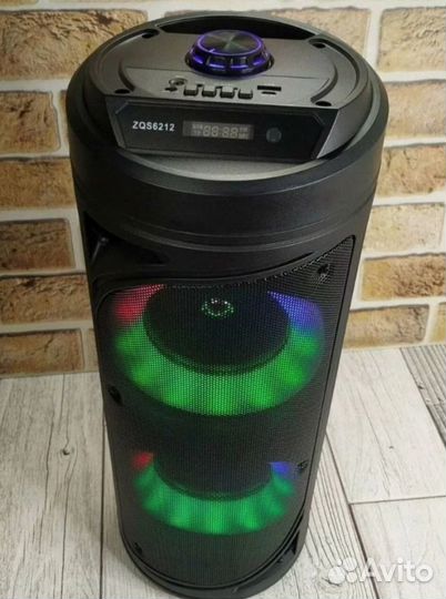 Беспроводная колонка с микрофоном