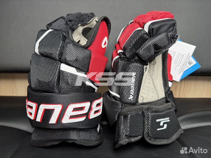 Хоккейные краги Bauer Supreme Mach Black-Red