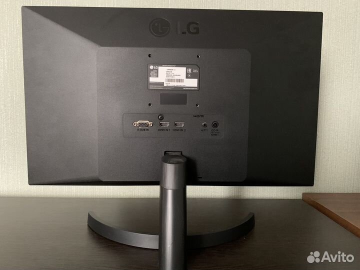 Монитор LG 22MK600M-B