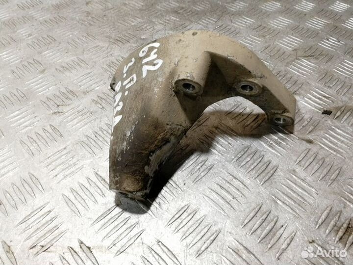 Кронштейн кпп G 1989-2021