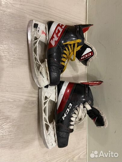 Продам коньки