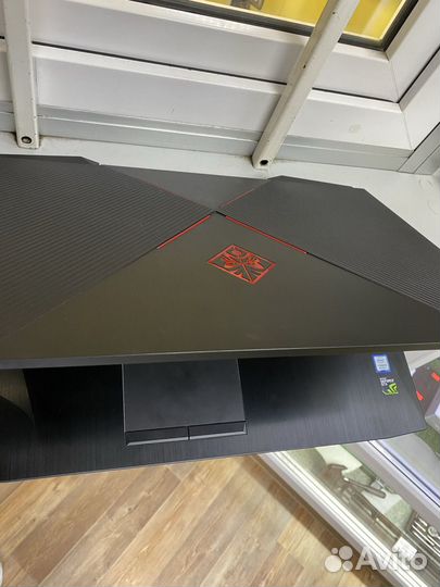 Игровой ноутбук HP i5-8300h/GTX-1050