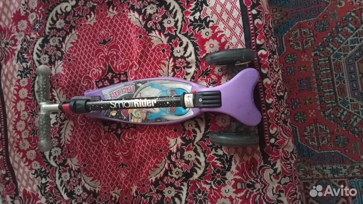 Самокат детский трехколесный