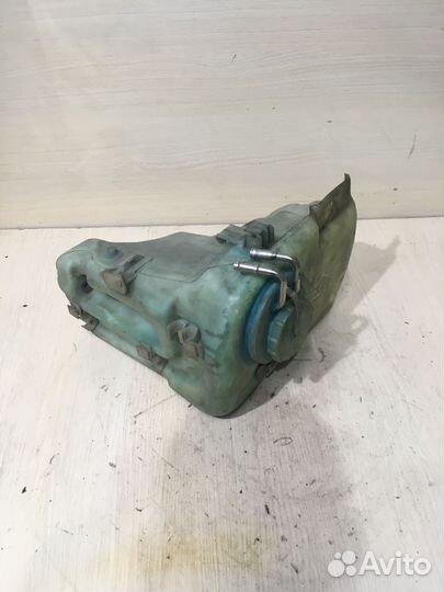 Бачок омывателя стекла Mercedes W208 2088690020