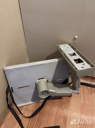 Полка кронштейн