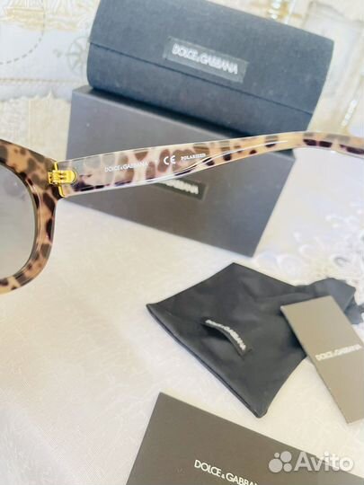 Солнцезащитные очки dolce gabbana