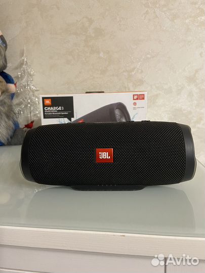 Колонка JBL charge 3