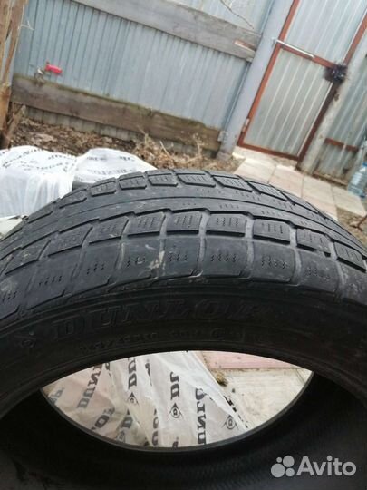 Dunlop Winter Sport 5 245/45 R18