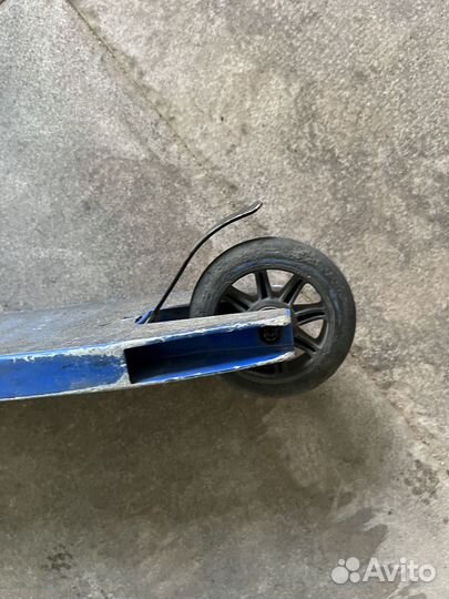 Трюковой самокат