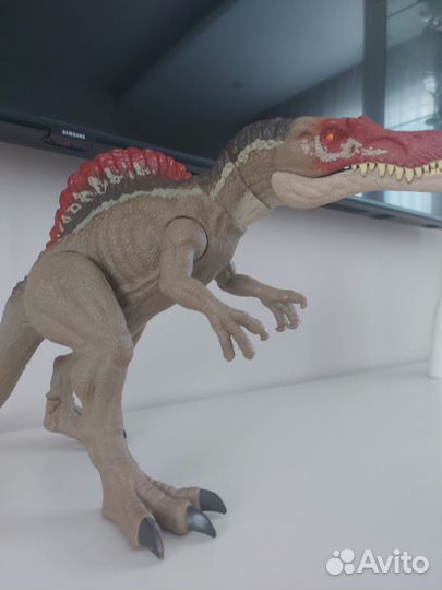 Динозавры jurassic world спинозавр