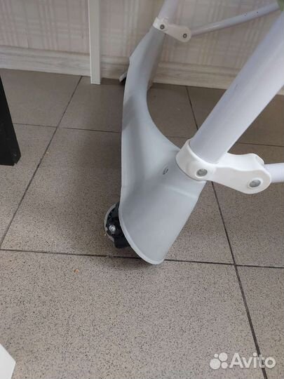 Стульчик для кормления babyton