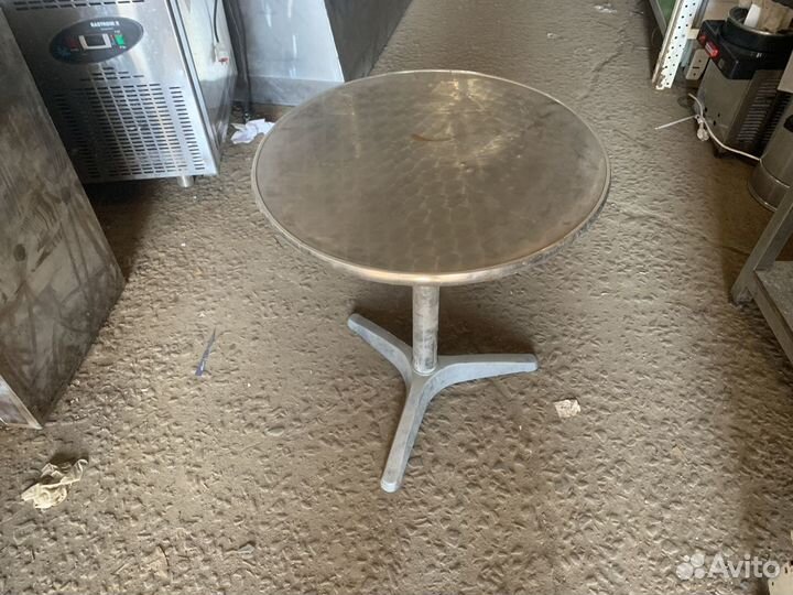 Стол алюминиевый круглый для кафе Д60