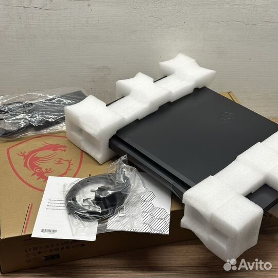 Новый MSI 17.3 144Гц I5-11400H/16GB/GTX 1650/SSD