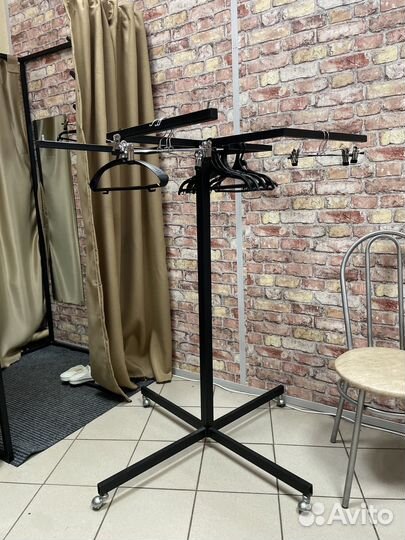 Вешалка напольная