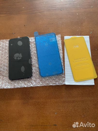 Экран на iPhone xr