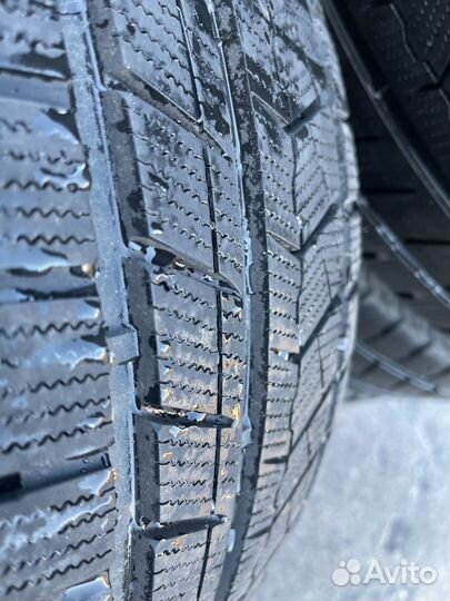 Winmax Eurus ER63 245/45 R18 100J