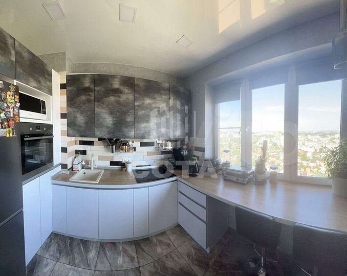 2-к. квартира, 70 м², 23/25 эт.