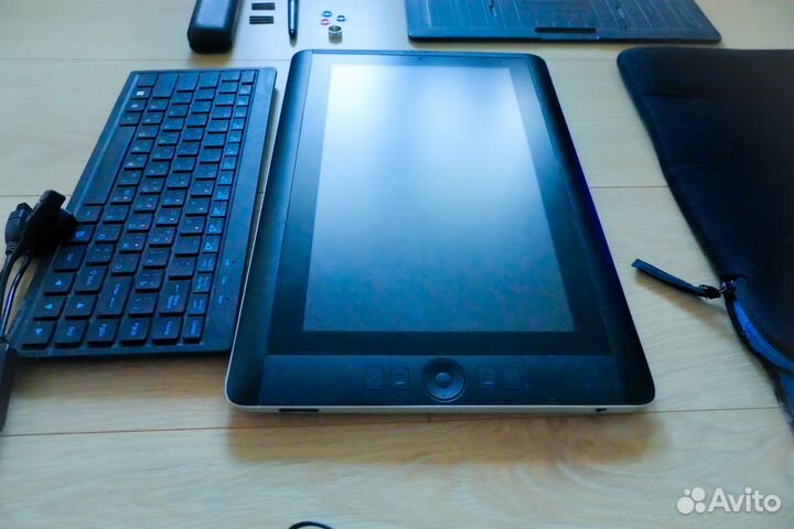 Планшет 13' Wacom Cintiq Companion DTH-W1300 256gb