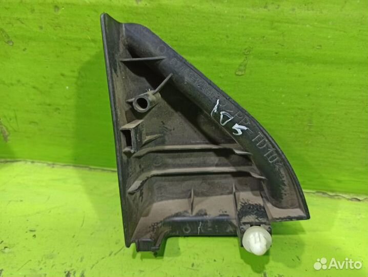 Накладка зеркала внутреняя Toyota Corolla E150 1ZR