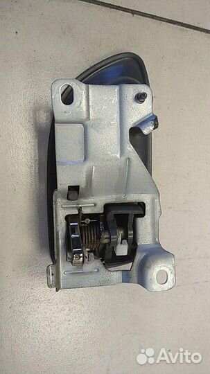 Ручка двери внутренняя передней левой