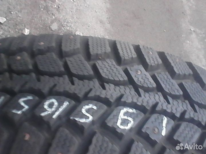 Kumho I'Zen Wis KW19 195/65 R15