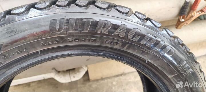 Goodyear Ultragrip Ice Arctic 225/50 R17 98T