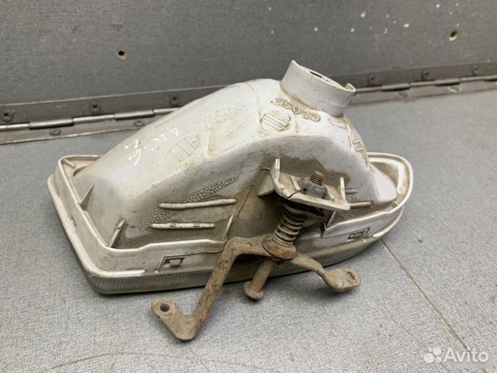 Противотуманная фара Hyundai Accent седан 1.5 G4EC