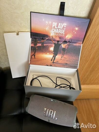 Bluetooth колонка jbl charge 5 полный комплект 40в