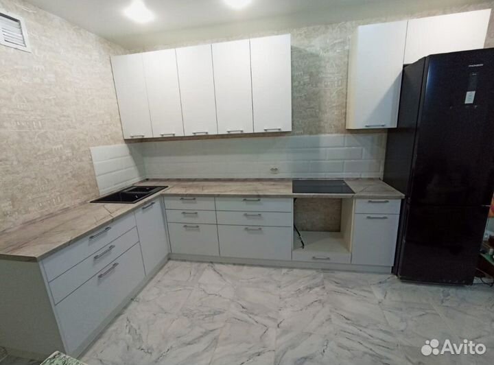 Кухня белая модульная новая