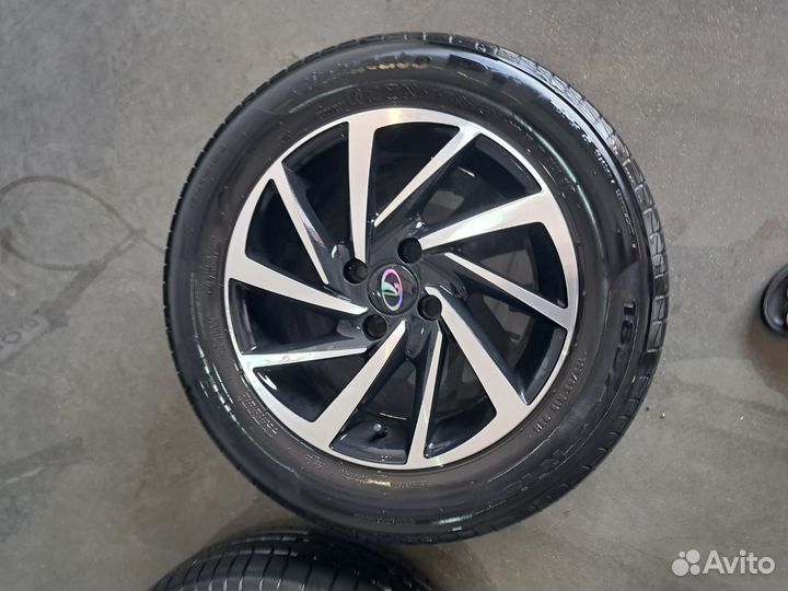 4 колеса 185/65 R15 Pirelli