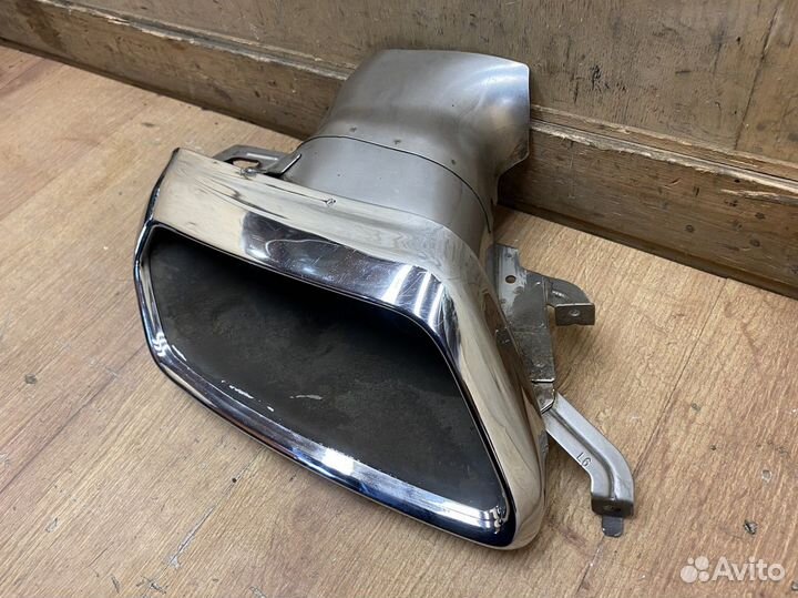 Насадка на глушитель правая Volvo XC40 2017+