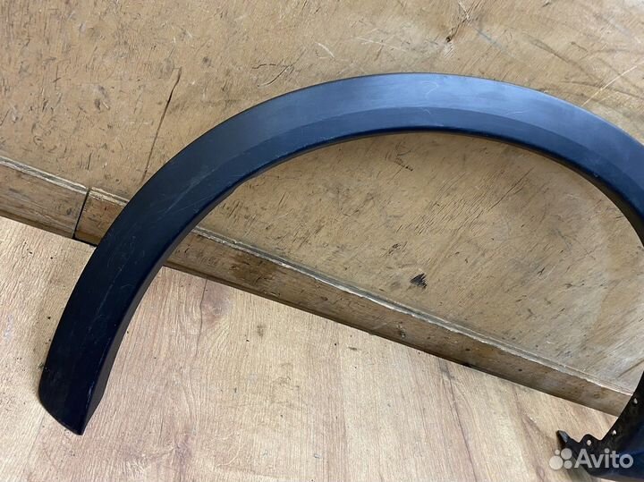 Накладка крыла пер левого Mitsubishi Eclipse Cross