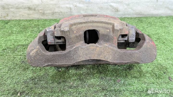 Суппорт тормозной передний левый Jaguar XF 2009